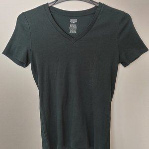Merona Ultimate Tee - Medium 100% cotton